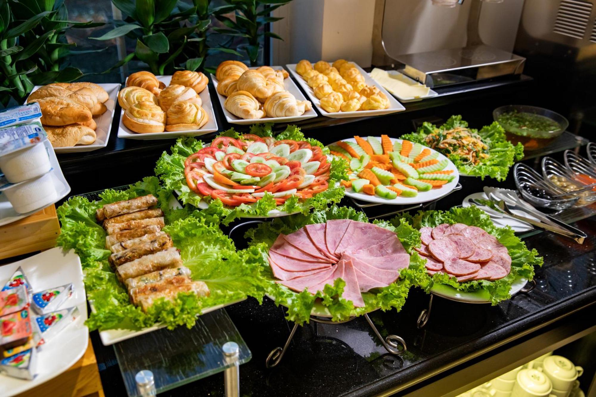 The Flower Boutique Hotel & Travel Ханой Экстерьер фото
