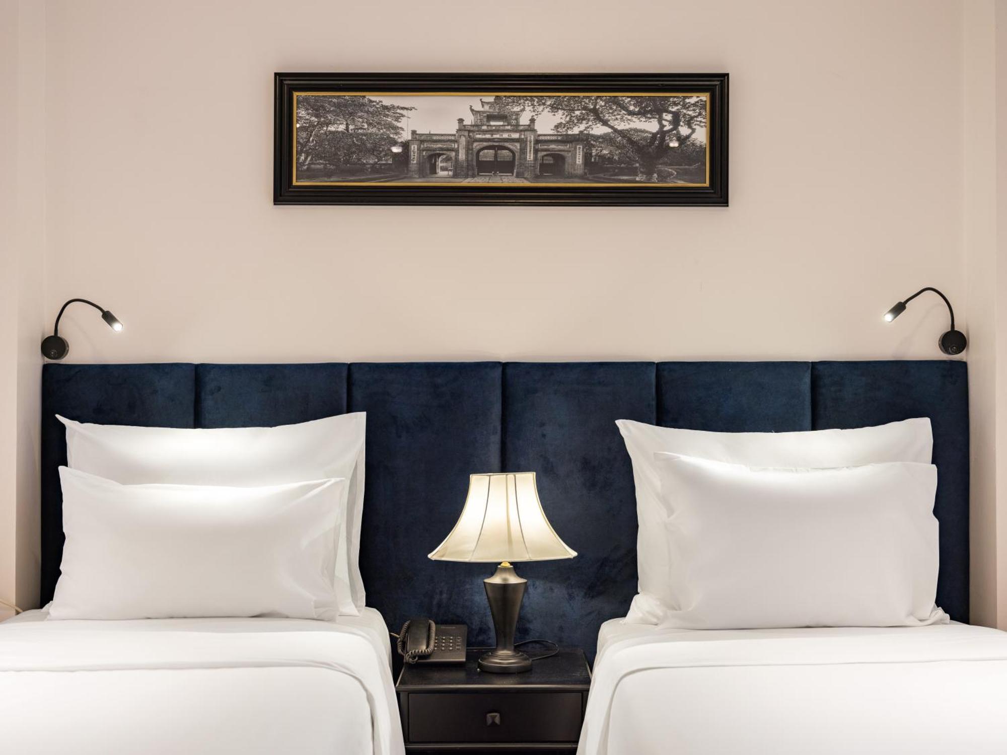 The Flower Boutique Hotel & Travel Ханой Экстерьер фото