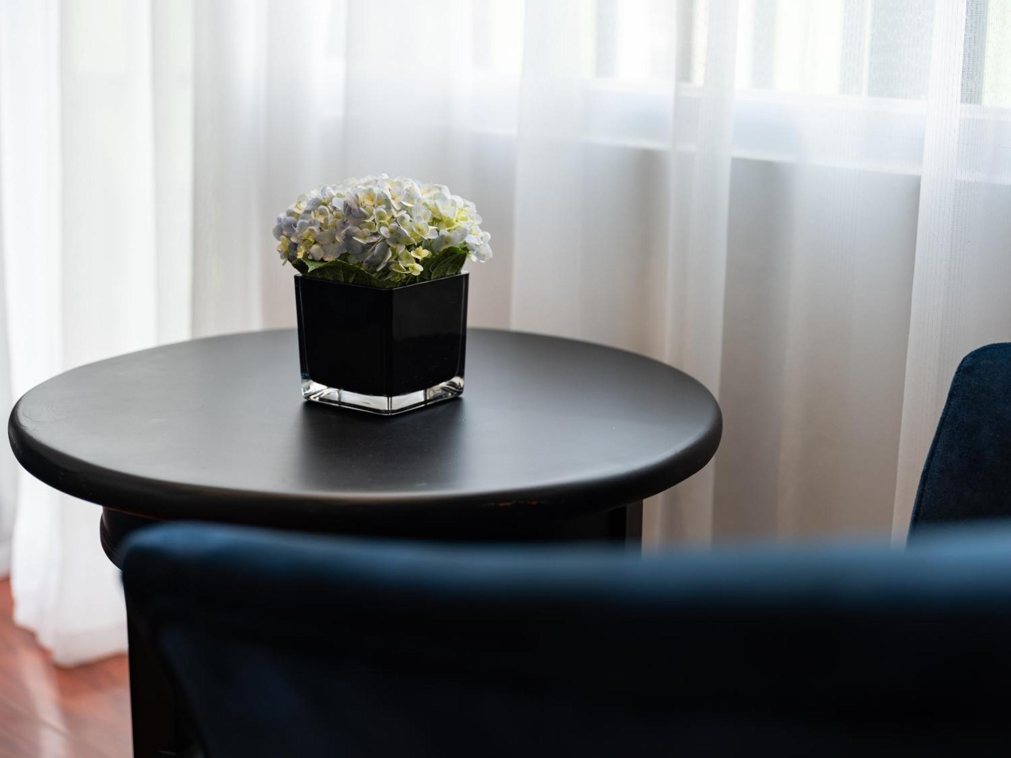 The Flower Boutique Hotel & Travel Ханой Экстерьер фото