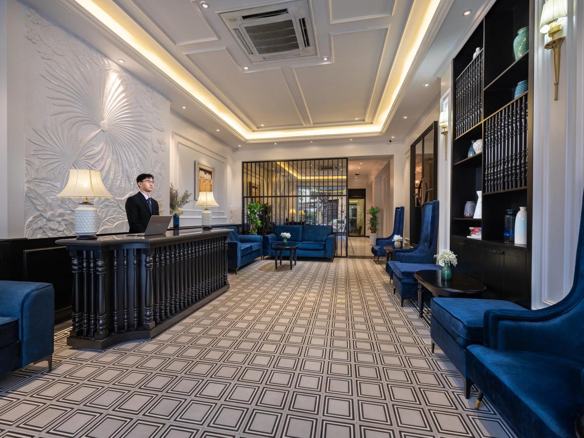 The Flower Boutique Hotel & Travel Ханой Экстерьер фото